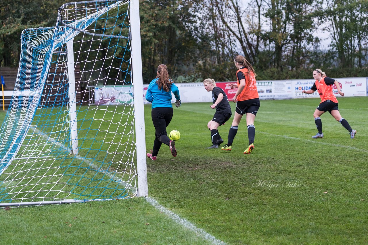 Bild 151 - Frauen TSV Wiemersdorf - VfR Horst : Ergebnis: 0:7